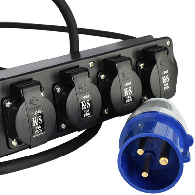 Steckdosenadapter 32a -> 16a